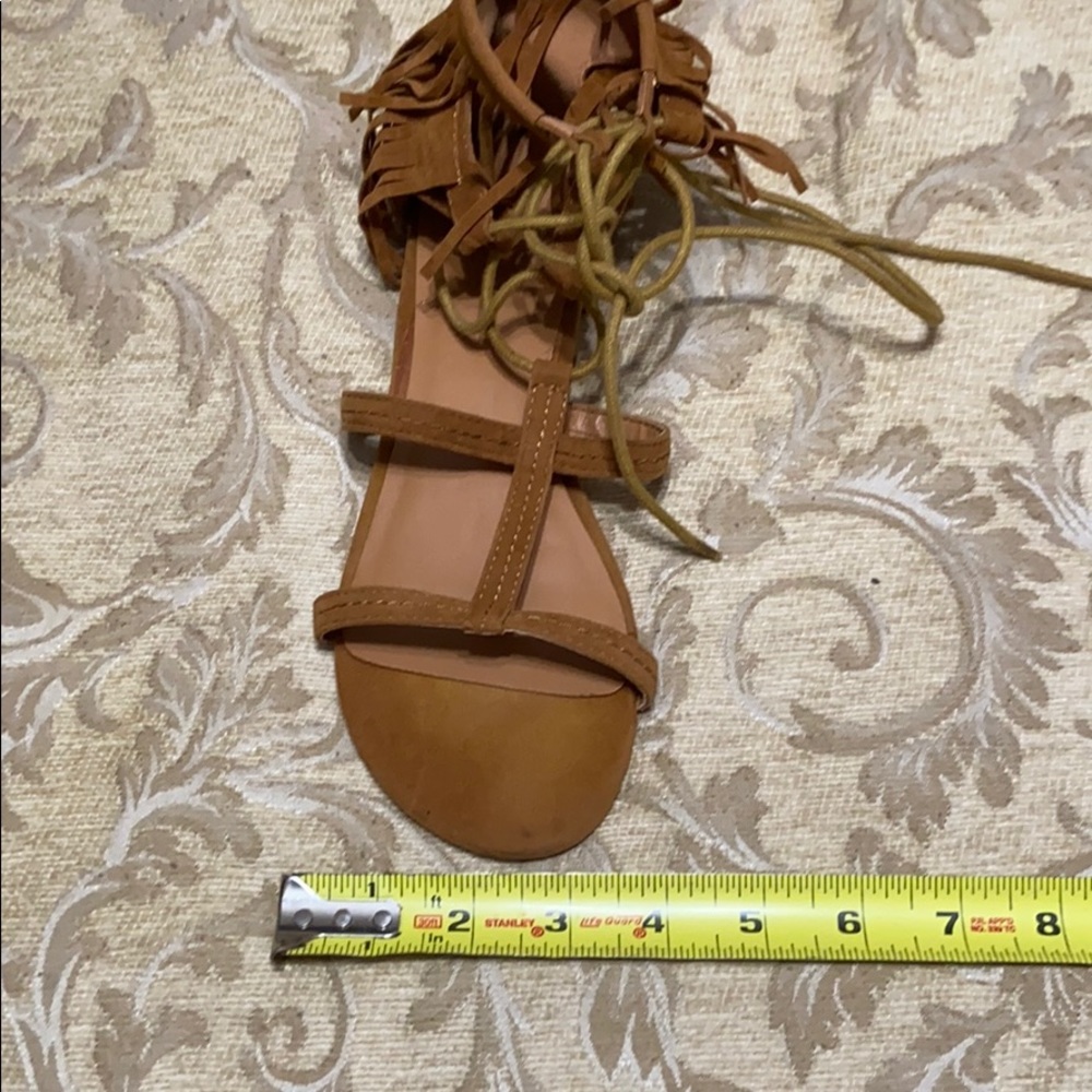 Charlotte Russe Fringe Sandals 8 - Picture 12 of 12